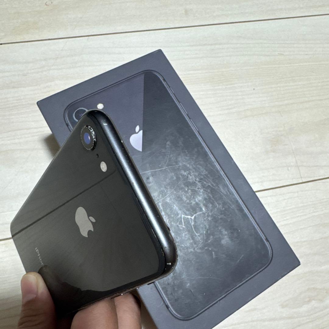 iPhone8 スペースグレイ