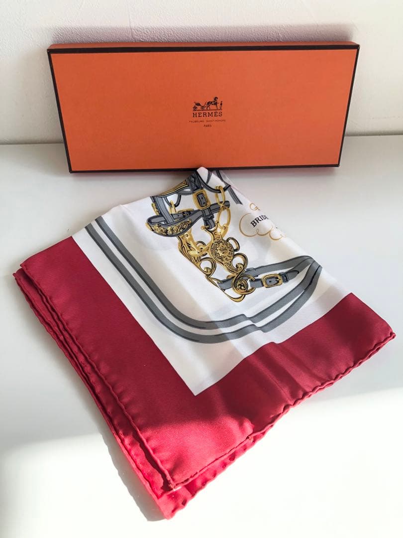 未使用品 HERMES エルメス シルク ハンカチ BRIDES de GALA