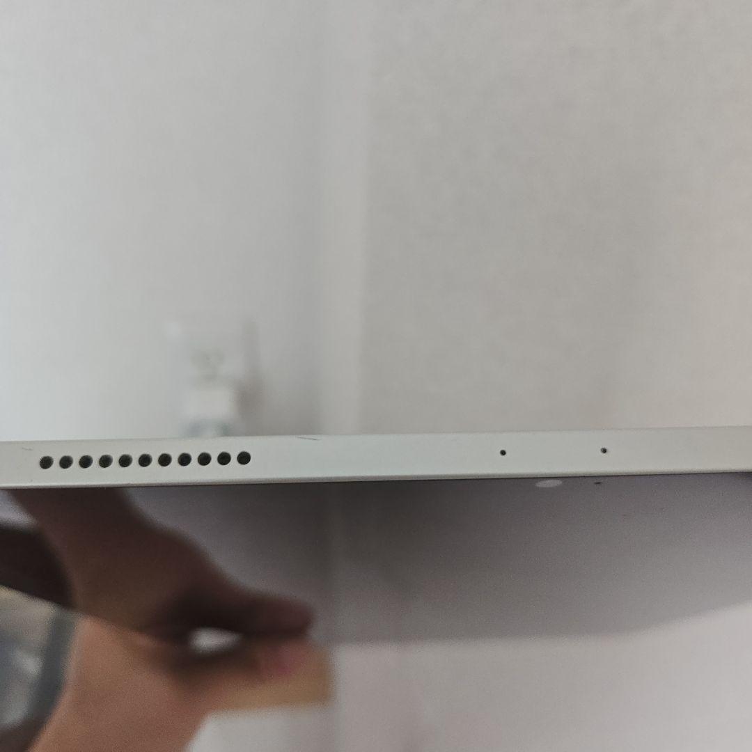 【美品】iPad Pro 12.9 第5世代 128GB+カバーキーボードファン