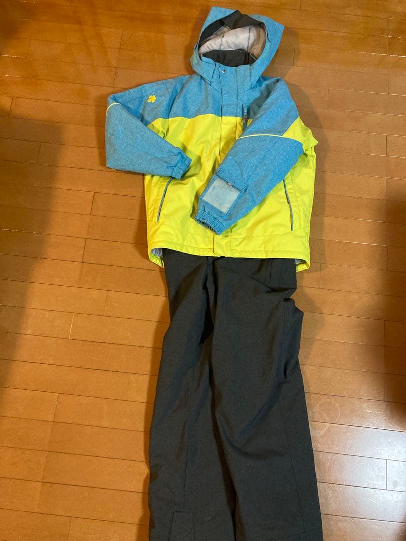 子ども用スキーウェア デサント　160cm