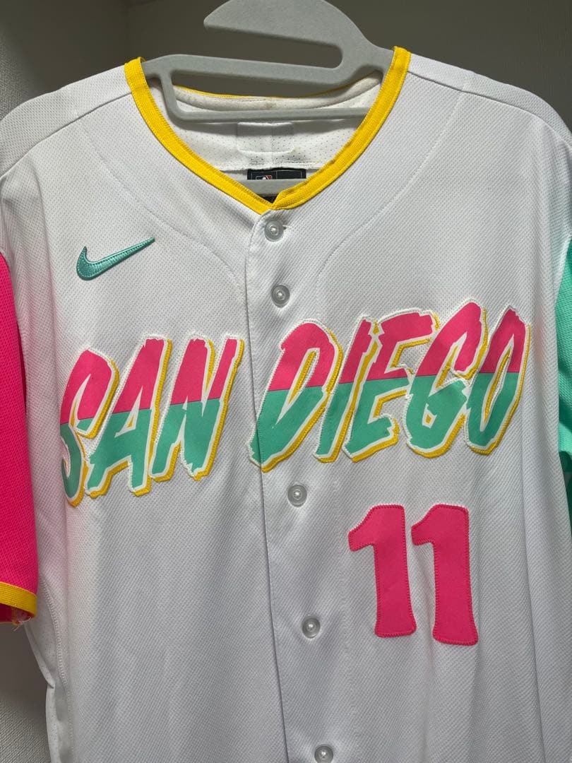 パドレス　ユニフォーム　ダルビッシュ有