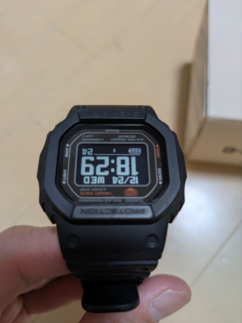 CASIO(カシオ) G-SHOCK G-SQUAD DW-H5600-1JR