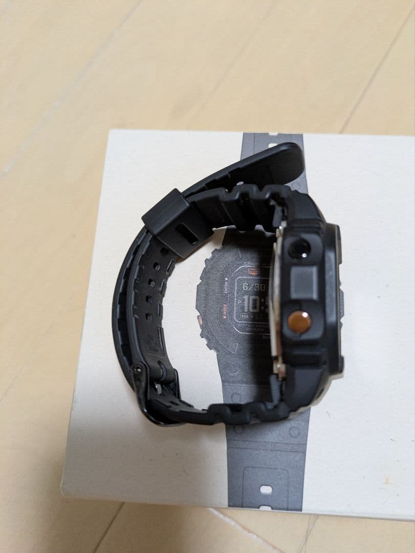 CASIO(カシオ) G-SHOCK G-SQUAD DW-H5600-1JR