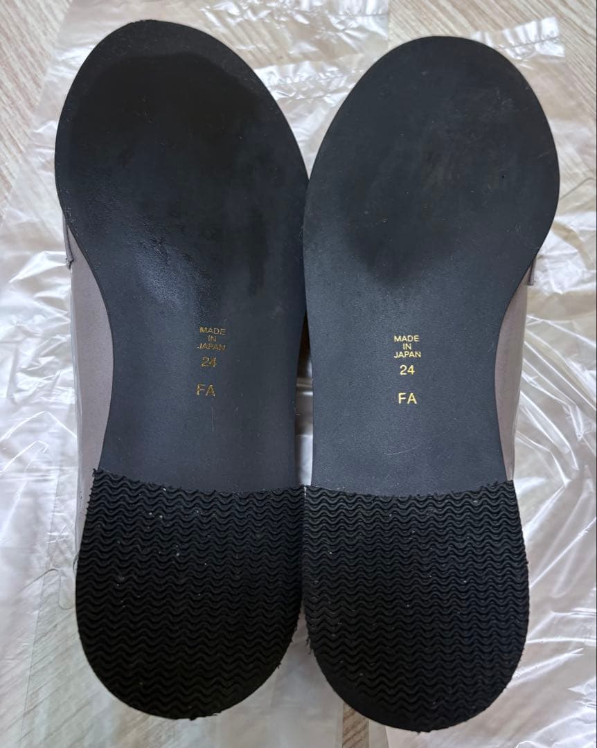 ❤️最終価格❤️✨美品✨DIANA ダイアナ リボン パール ローファー グレー系