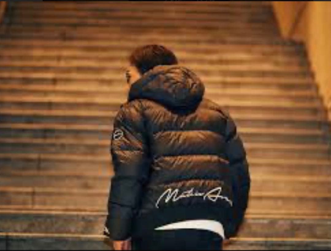 極美品❗️買った時の袋付き❗️ MATIN AVENIR 朝倉未来ダウンジャケット