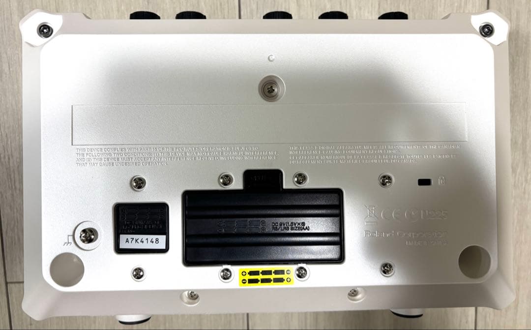 【ほぼ未使用極美】Roland Mobile BA ホワイトポータブルスピーカー