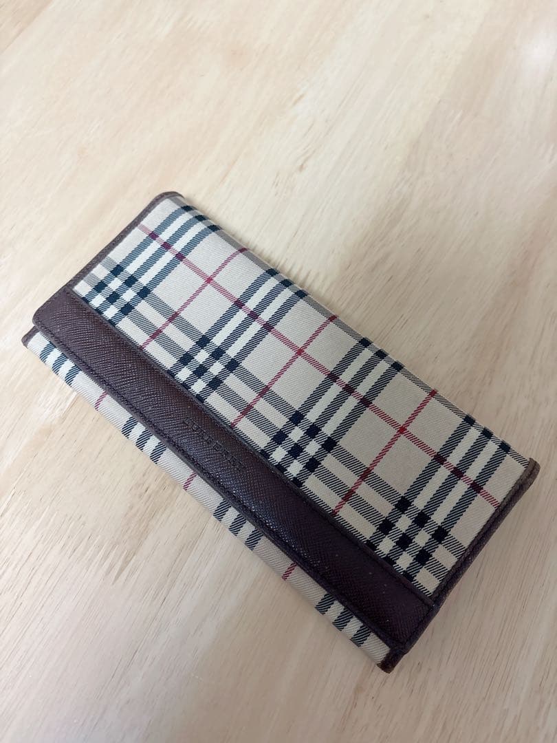 Burberry チェック柄 長財布♡