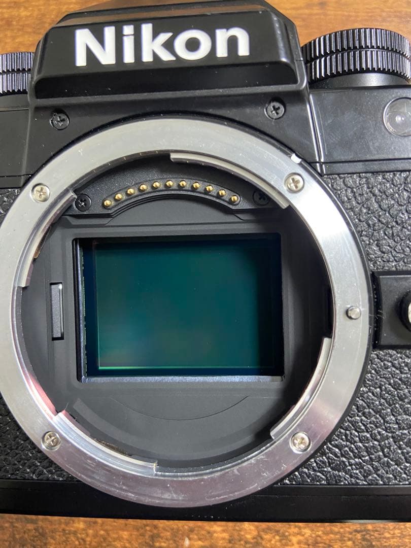 Nikon Zf ミラーレス一眼カメラ