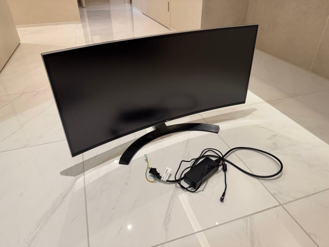 【極美品】LG モニター ディスプレイ 34UC88-B 34インチ 曲面