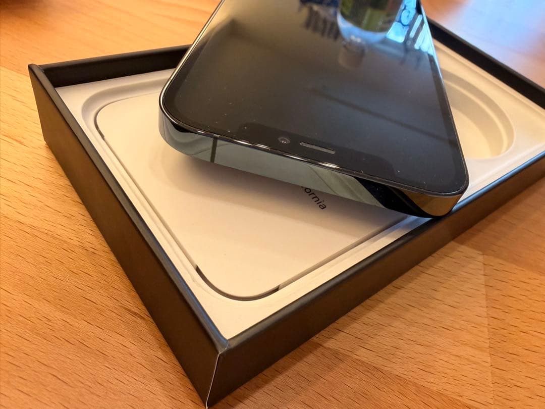 Apple iPhone 12 Pro 青色 本体