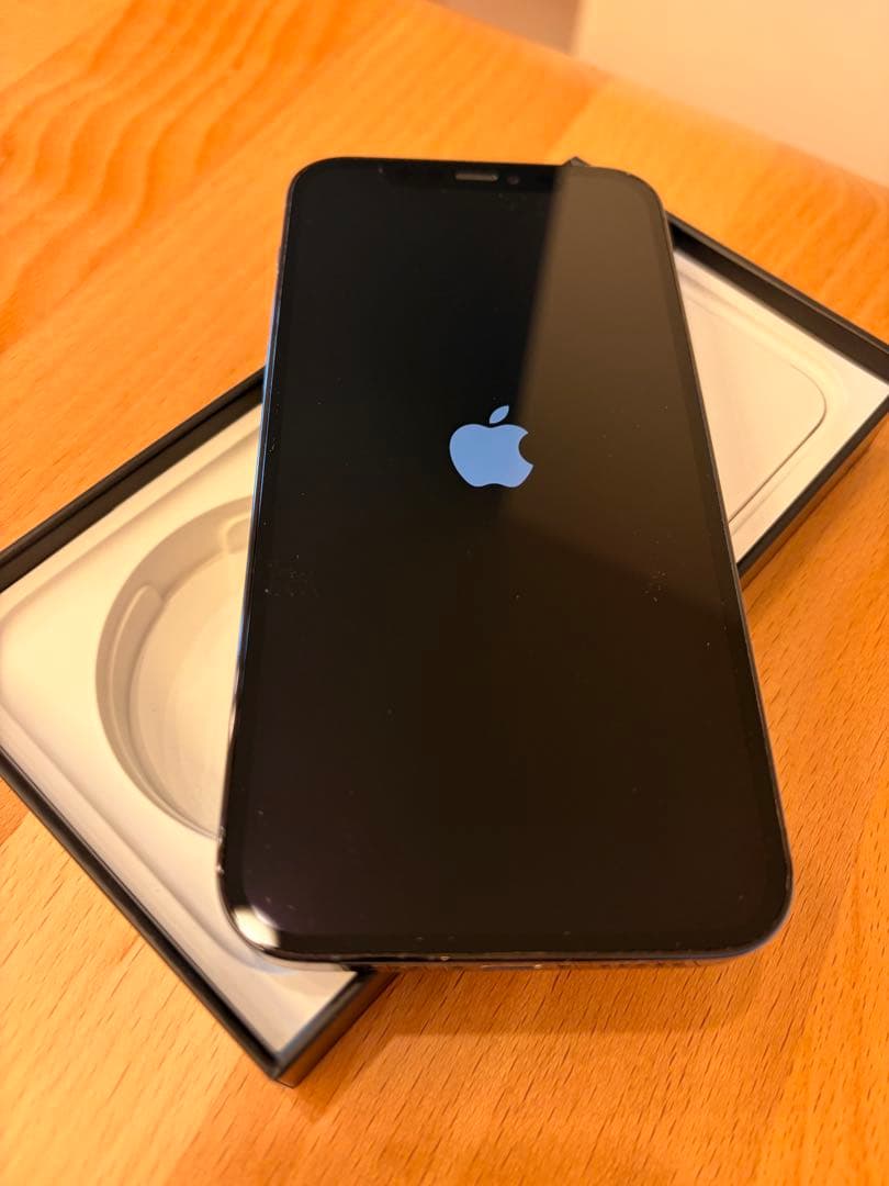 Apple iPhone 12 Pro 青色 本体