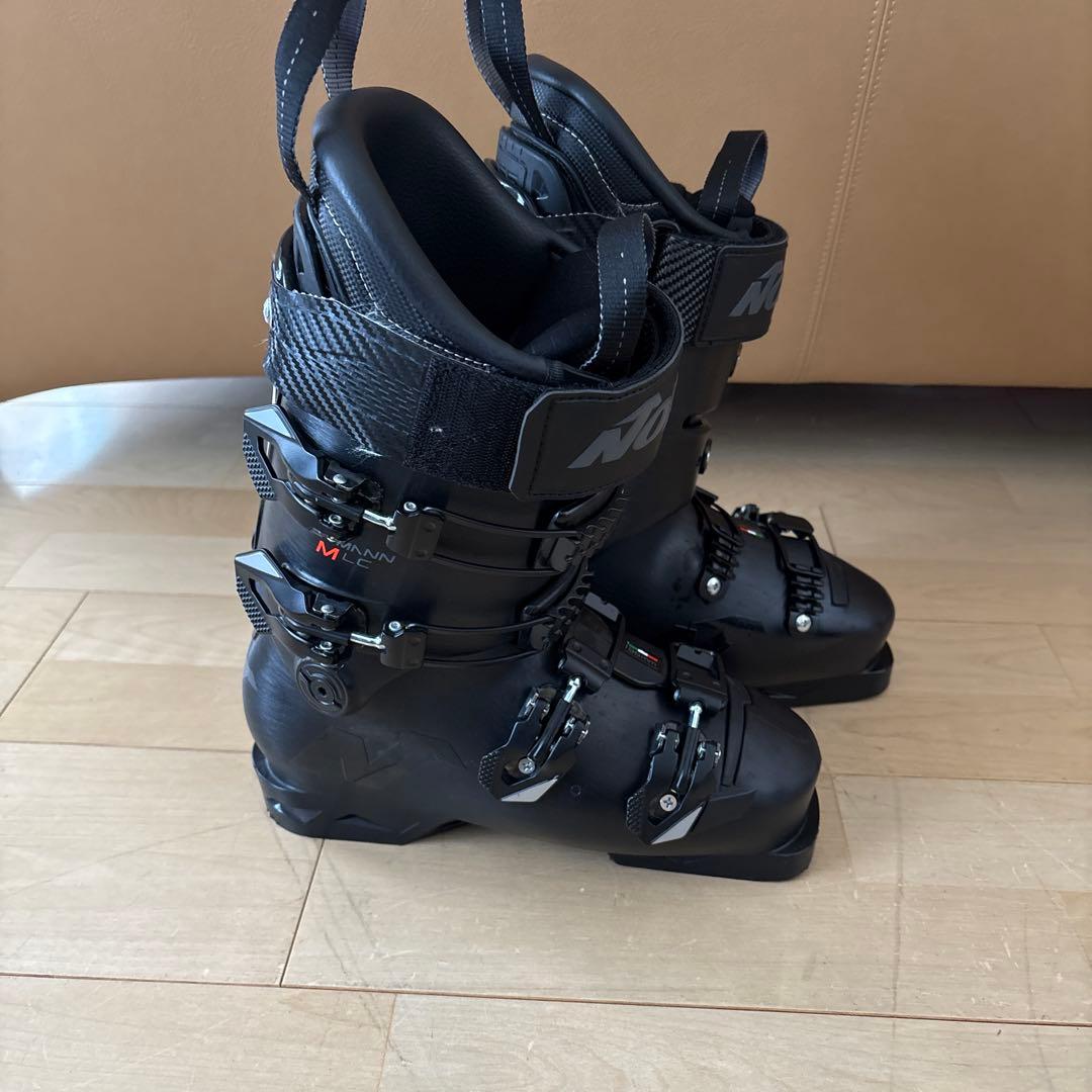 ノルディカ　スキーブーツ