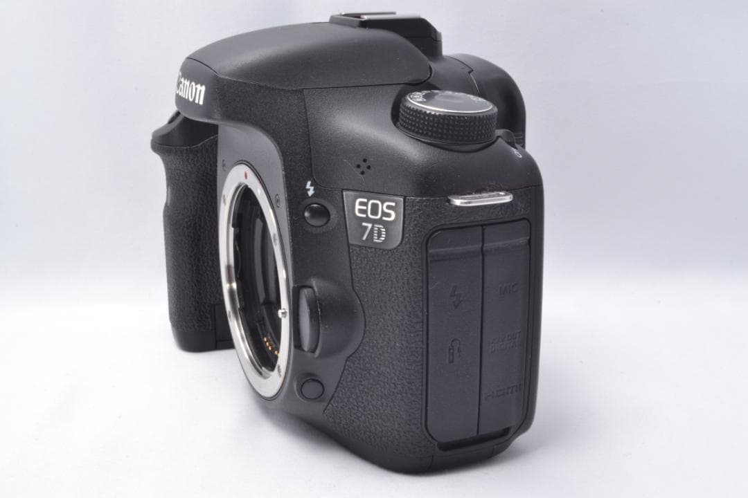 初期不良保証✨ハイエンドモデル✨CANON EOS 7D✨初心者にもおすすめ✨