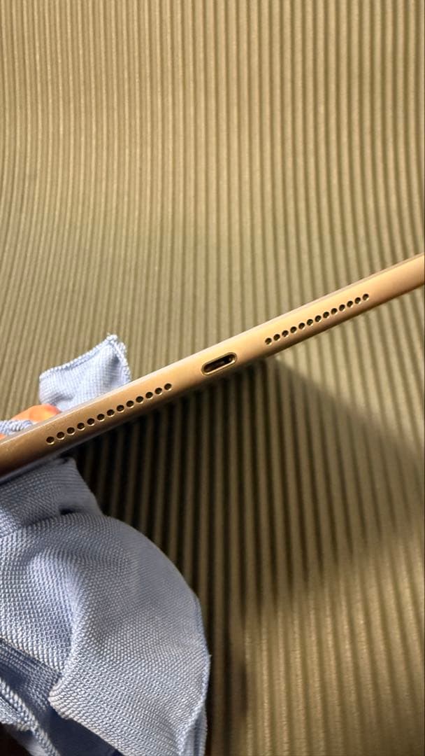 アップル iPad 第7世代 WiFi 32GB スペースグレイ 付属品あり