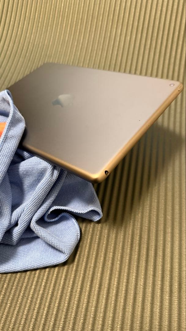 アップル iPad 第7世代 WiFi 32GB スペースグレイ 付属品あり