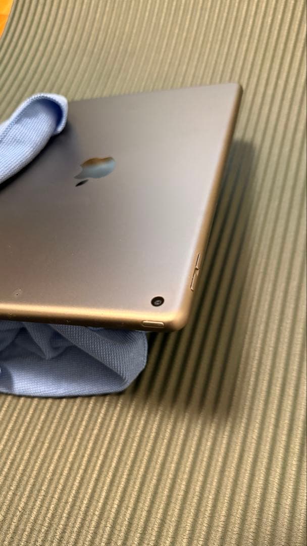 アップル iPad 第7世代 WiFi 32GB スペースグレイ 付属品あり