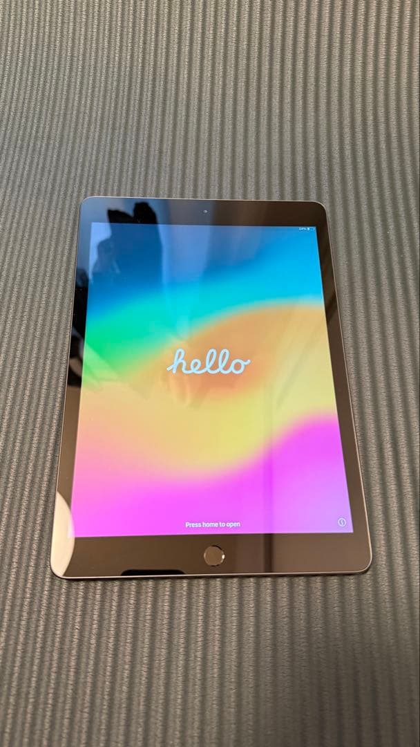 アップル iPad 第7世代 WiFi 32GB スペースグレイ 付属品あり