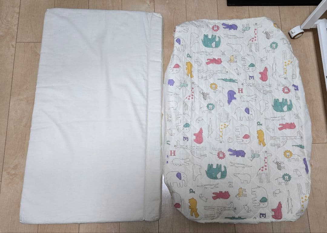 大和屋 そいねーる＋ムーブ ベビーベッド ホワイト　おまけ付き