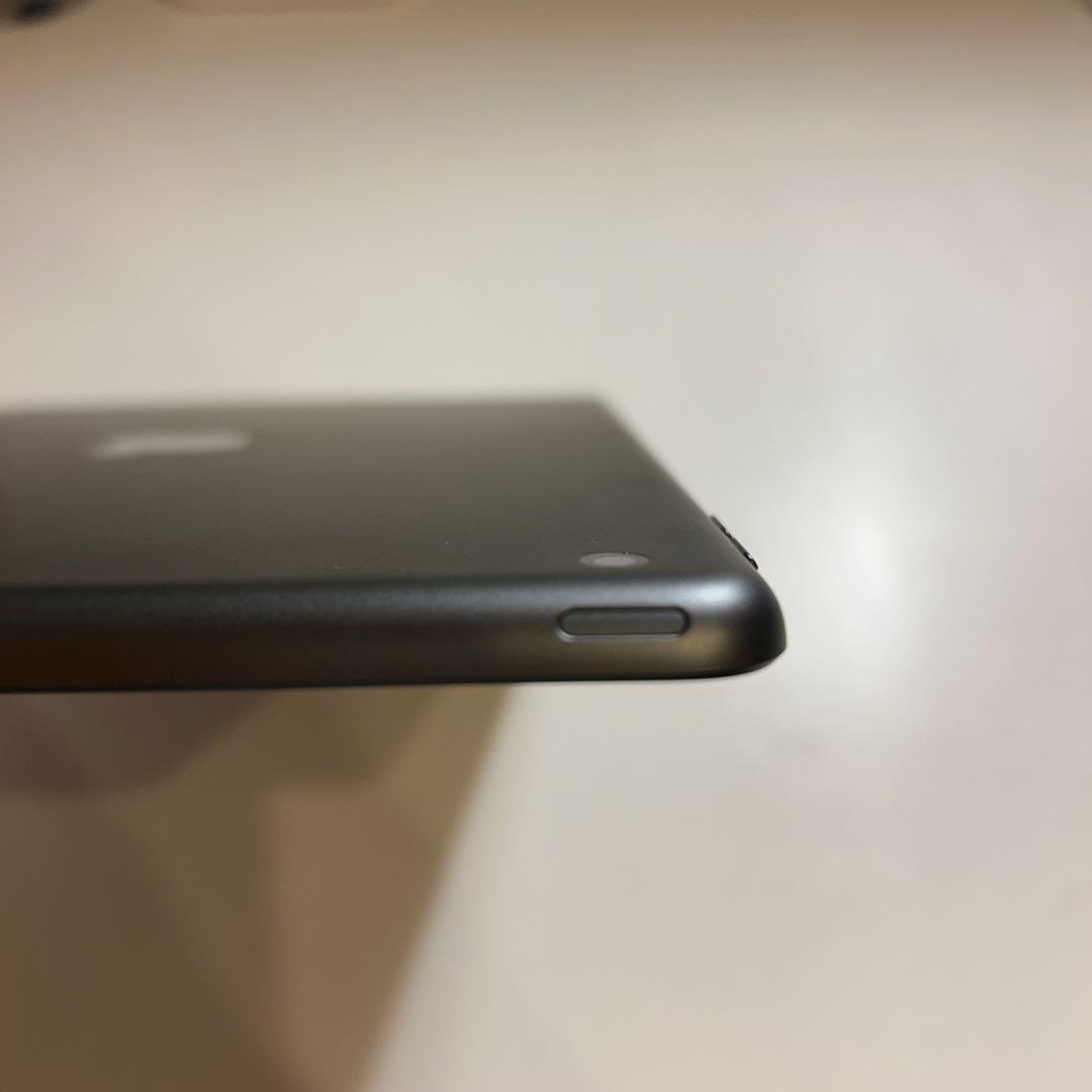 【ジャンク】iPad 第9世代 64GB 箱付き