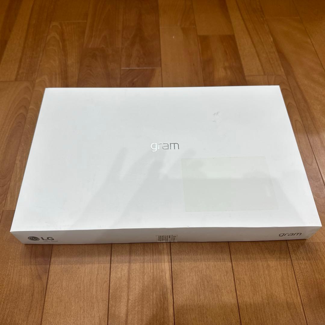 LG gram 17Z990-VA55J 17インチ 24GB化 ケース付き