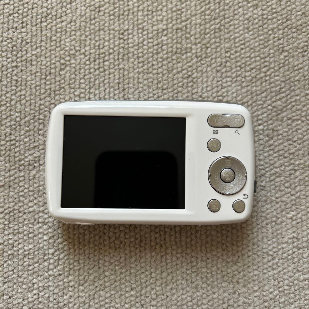 【美品】Panasonic デジタルカメラ LUMIX DMC-S2ホワイト