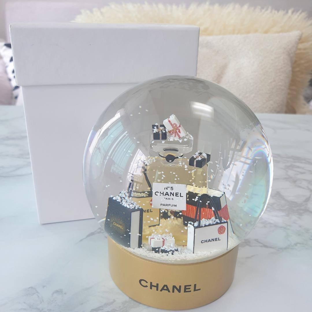 CHANELシャネル スノードーム2021