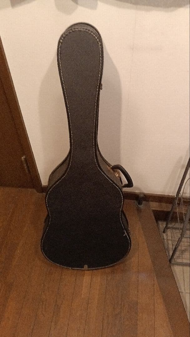 お値下げしました。 カワイ・アコースティックギター F100 ビンテージ激レア物