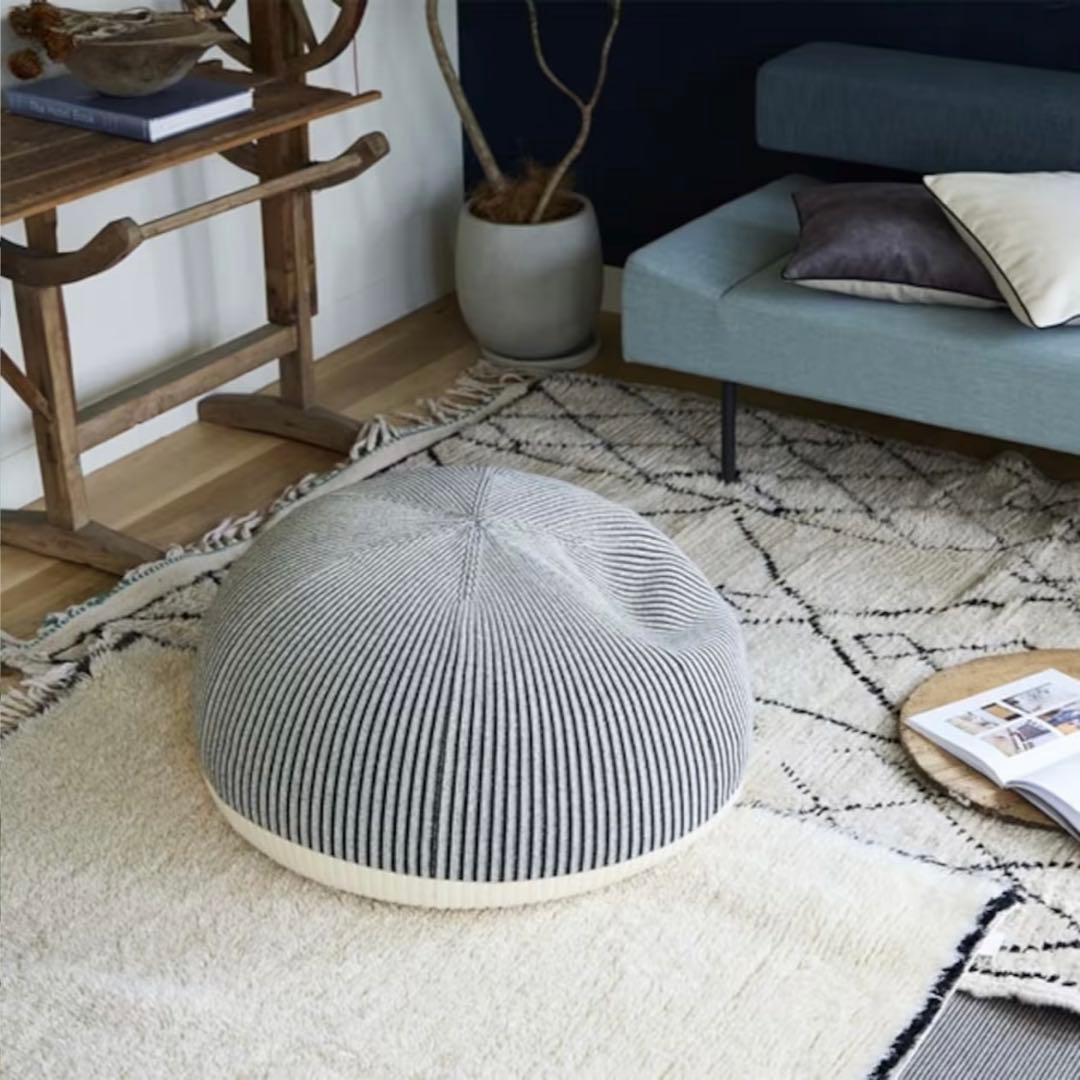 ［ＩＤＥＥ］ＰＵＵＦ BODY + COVER ホワイト×ブラック 70cm