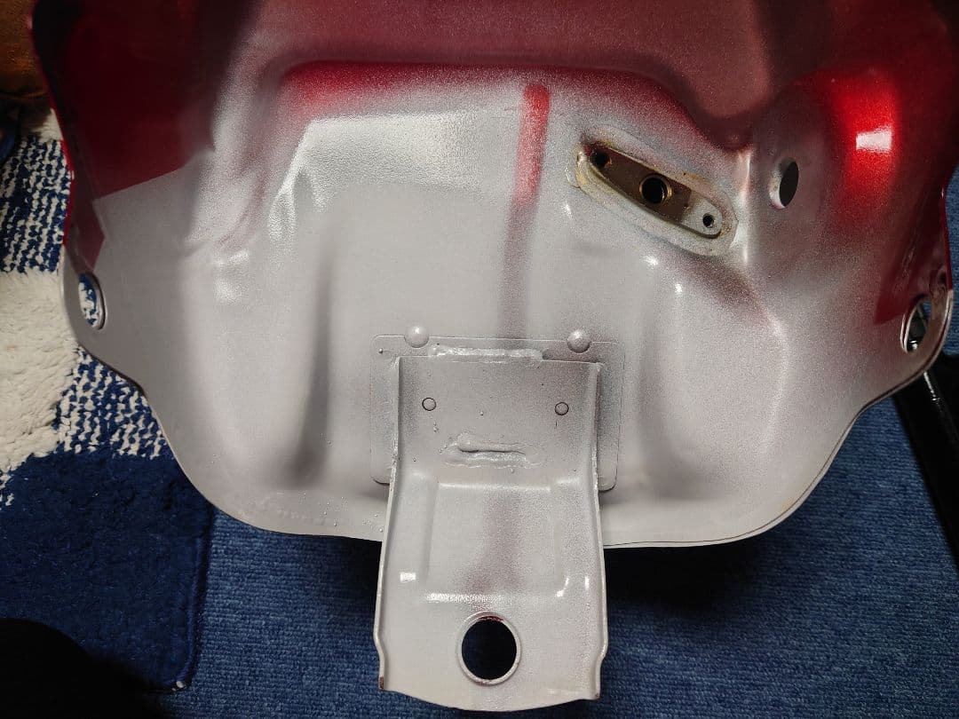 HONDA VF-400F タンク 新品 V-FOUR