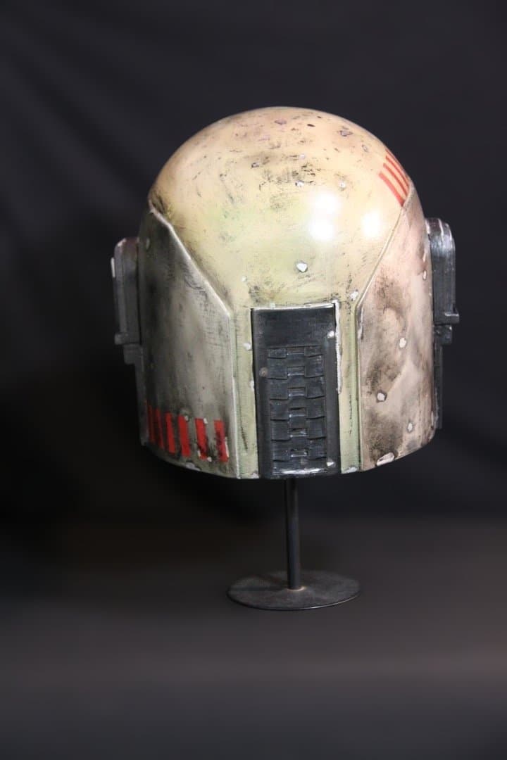 マンダロリアンヘルメット