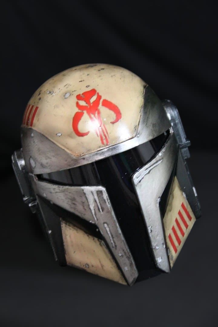 マンダロリアンヘルメット