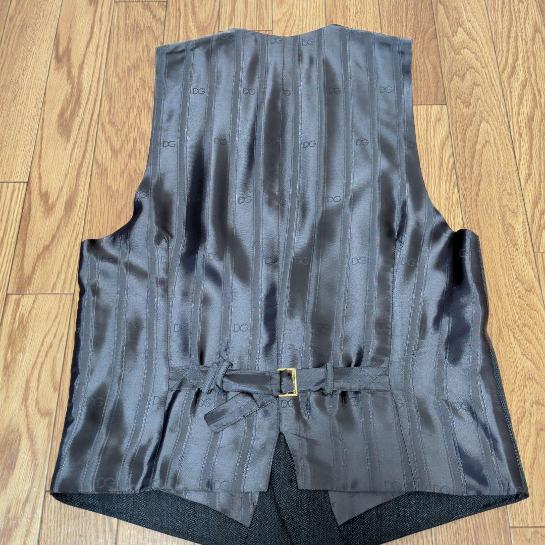 DOLCE & GABBANA ダークグレー スリーピース　スーツ