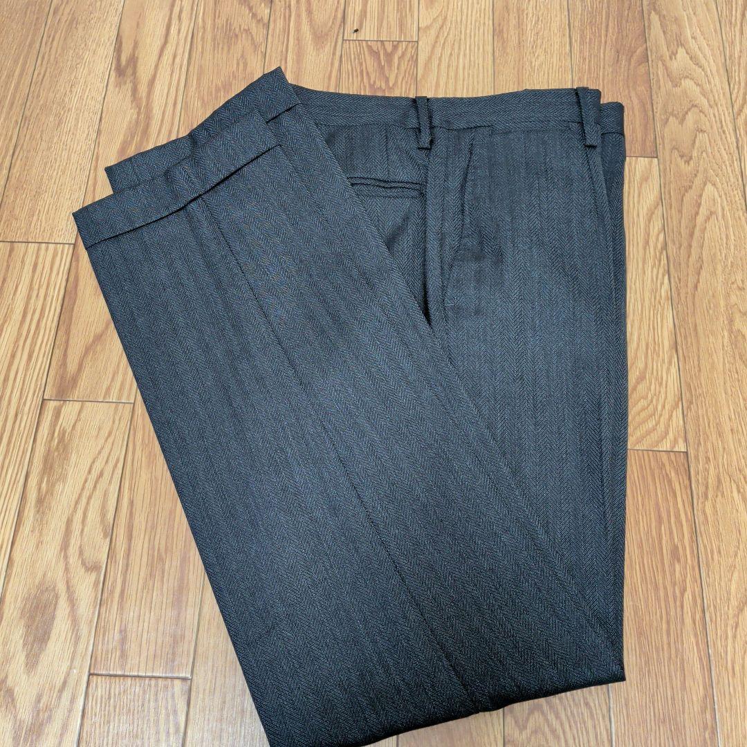 DOLCE & GABBANA ダークグレー スリーピース　スーツ