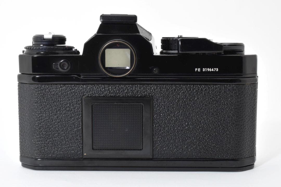 【完動良品】Nikon FE Black + 35-105mm 元箱付 1125