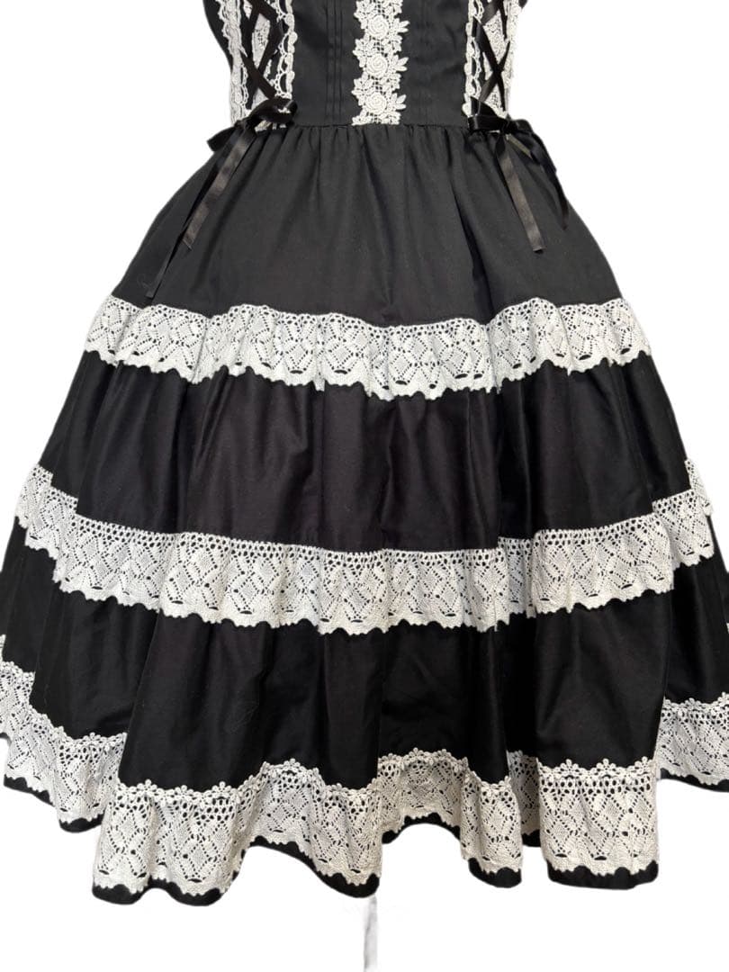 【ほぼ未使用】BABY ミルフィーユジャンパースカート 黒×オフ白