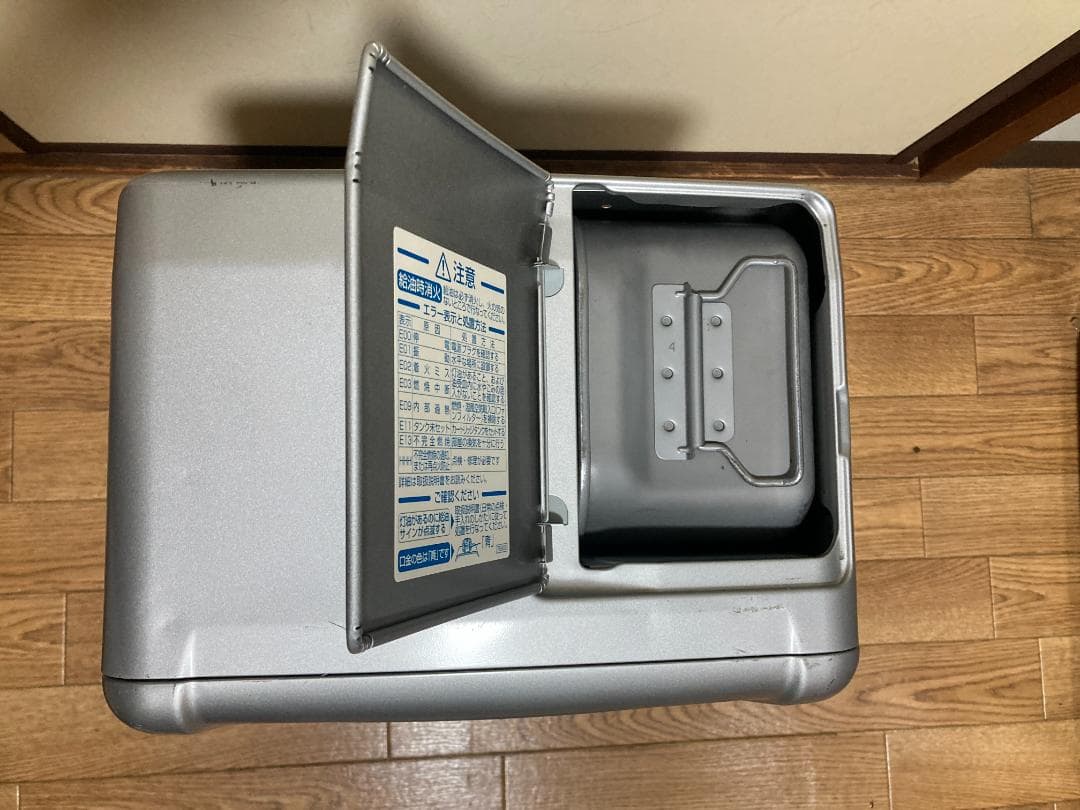 ★美品★21年製 ダイニチ 石油 ファン ヒーターFW-3221S■5.0L