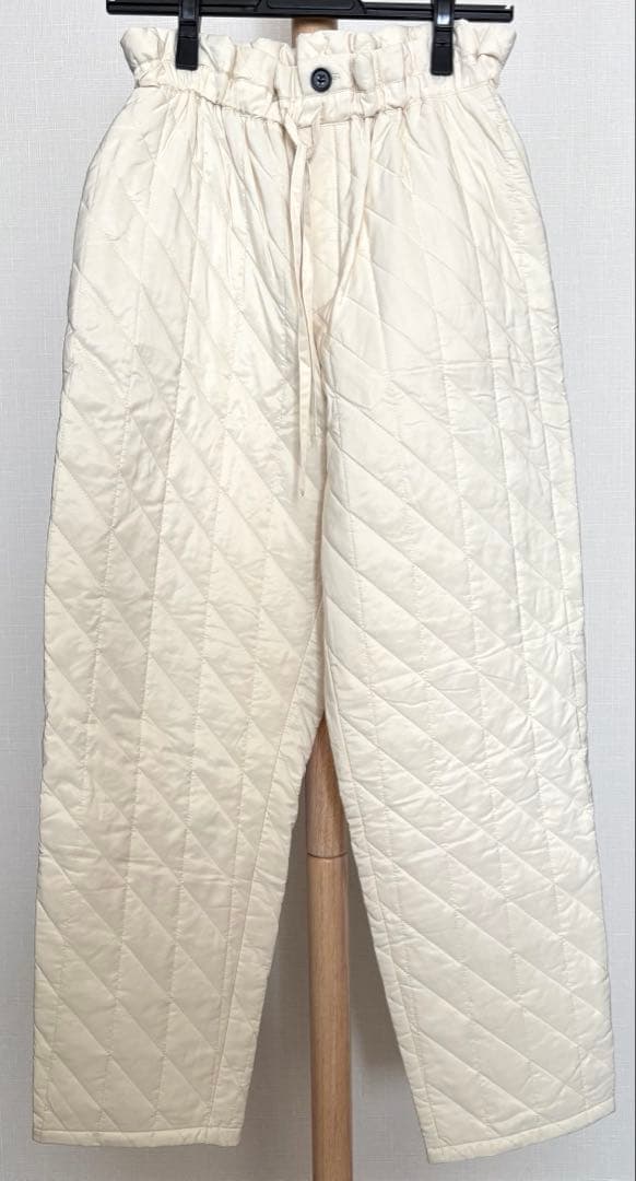 マチャット　キルティングパンツ　アイボリー