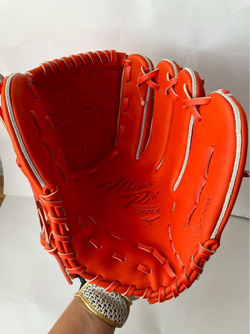 ミズノプロ　硬式　オーダー　HAGA　耕作　投手用　定価71,500円　グローブ