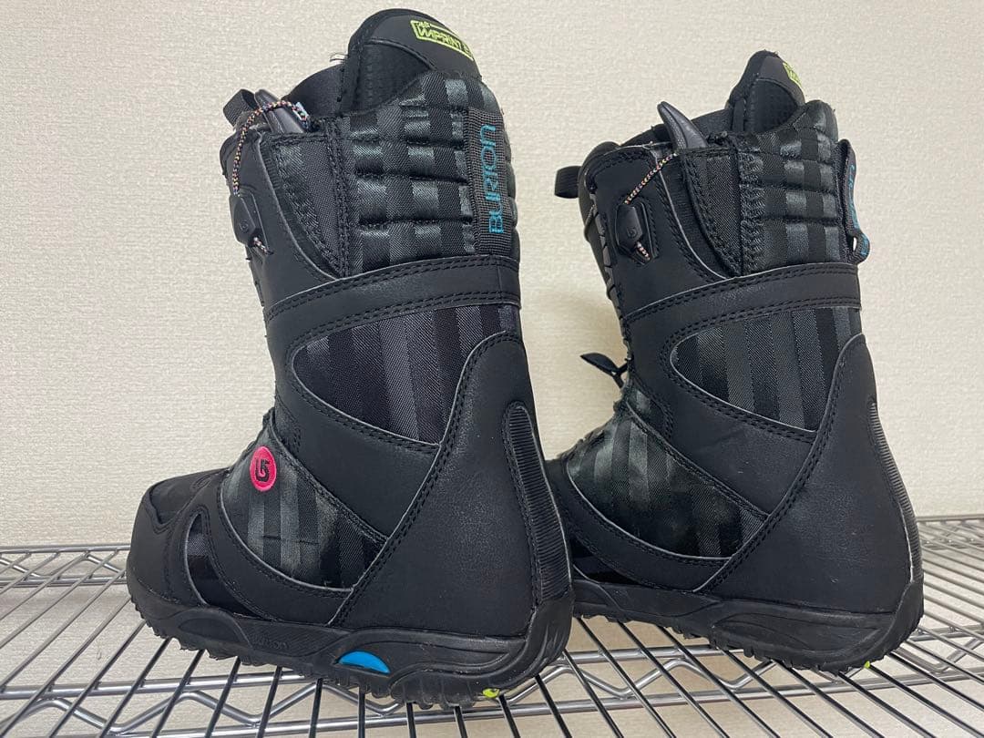 Burton Emerald 24.０cm 女性用スノーボードブーツ ブラック