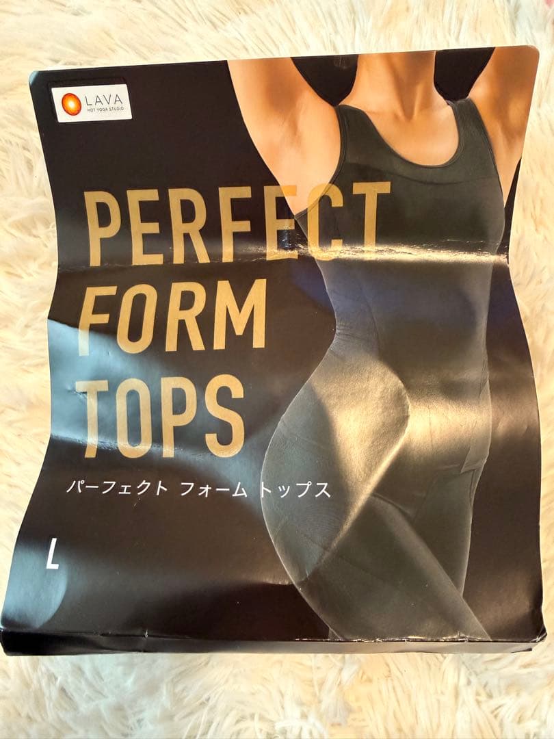 ホットヨガLAVAスタジオ パーフェクトフォームトップスL