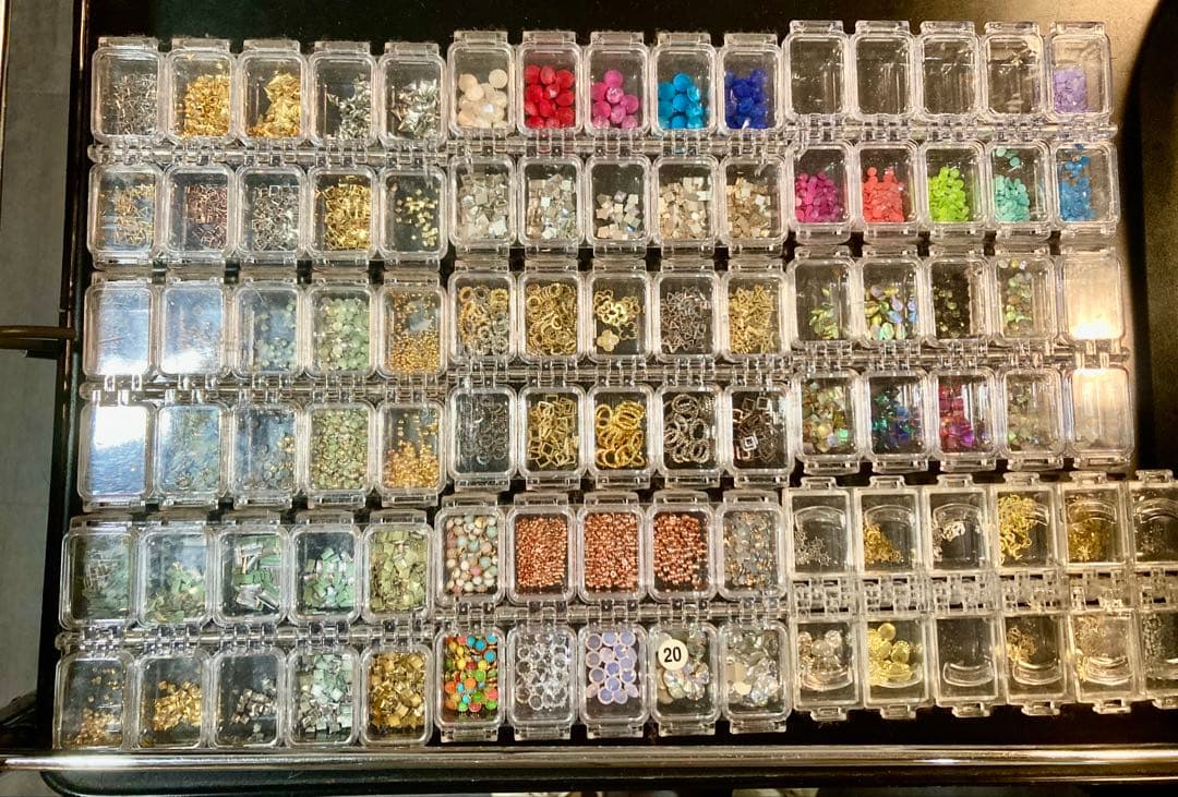 ネイルパーツ　スワロストーン　ファイル色々