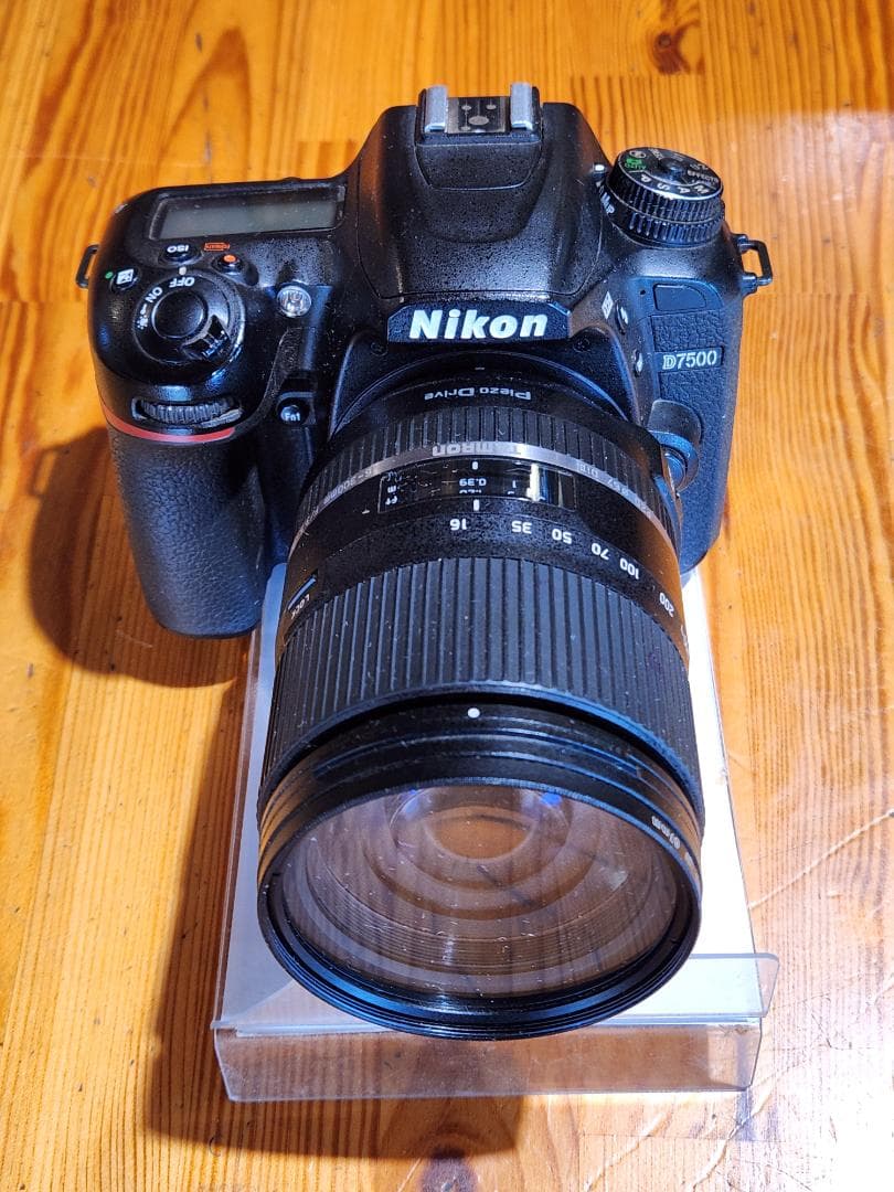 Nikon D7500、TAMRON ズーム 16-300mm その他付属あり