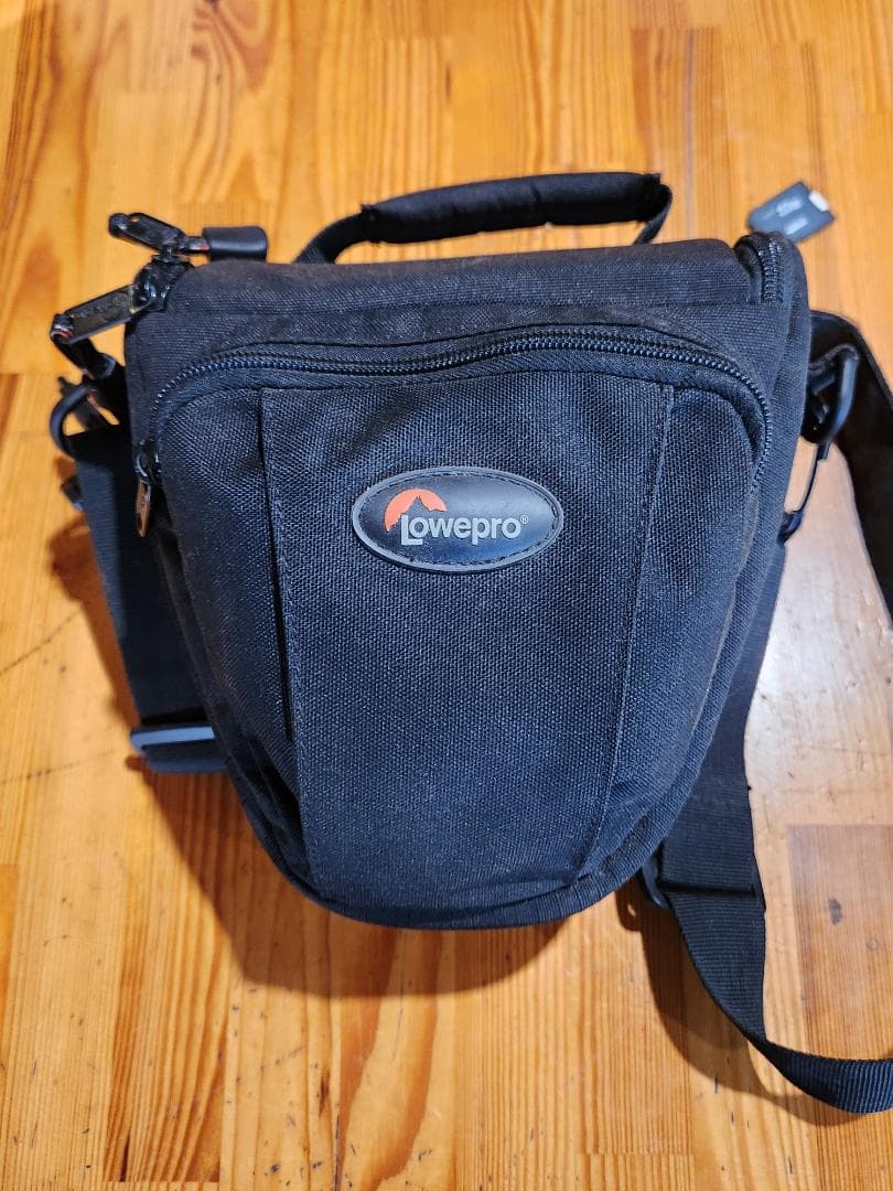 Nikon D7500、TAMRON ズーム 16-300mm その他付属あり