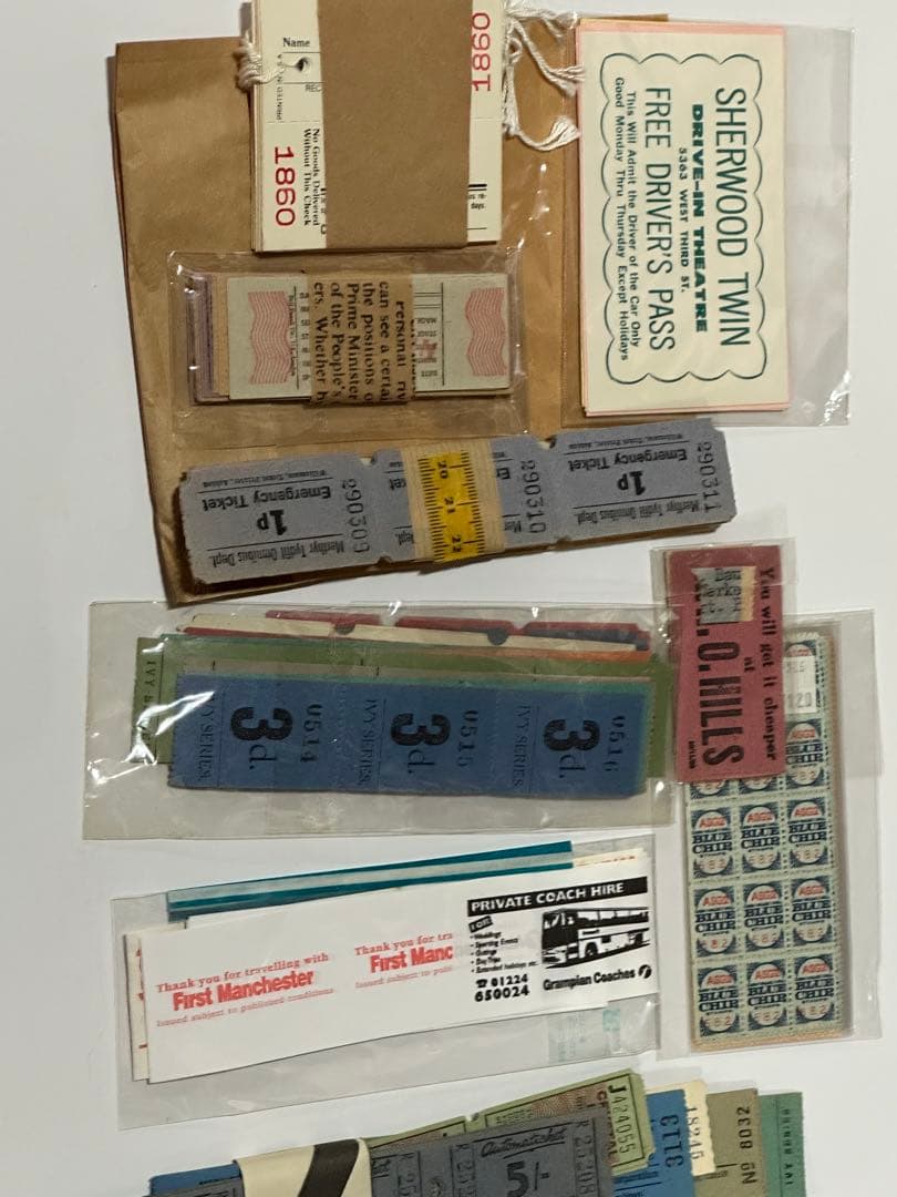 海外、バスチケット・コレクション希少な物も含むランダム2kg超、おまけにレア追加