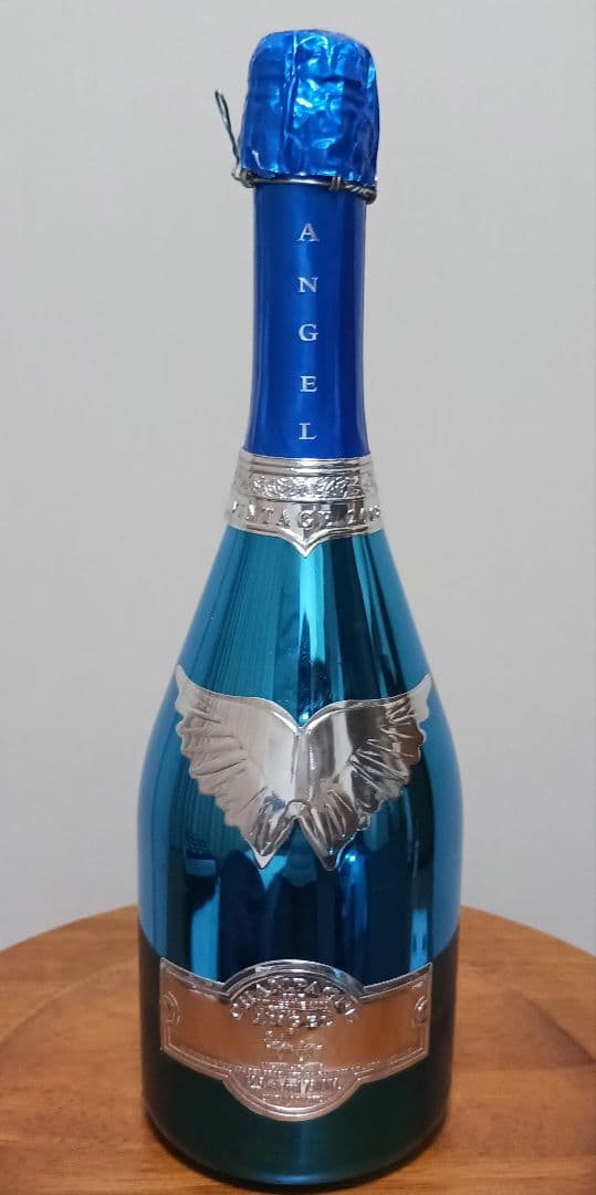 エンジェルエッグ　ブルー(空きボトル&リモコン付)