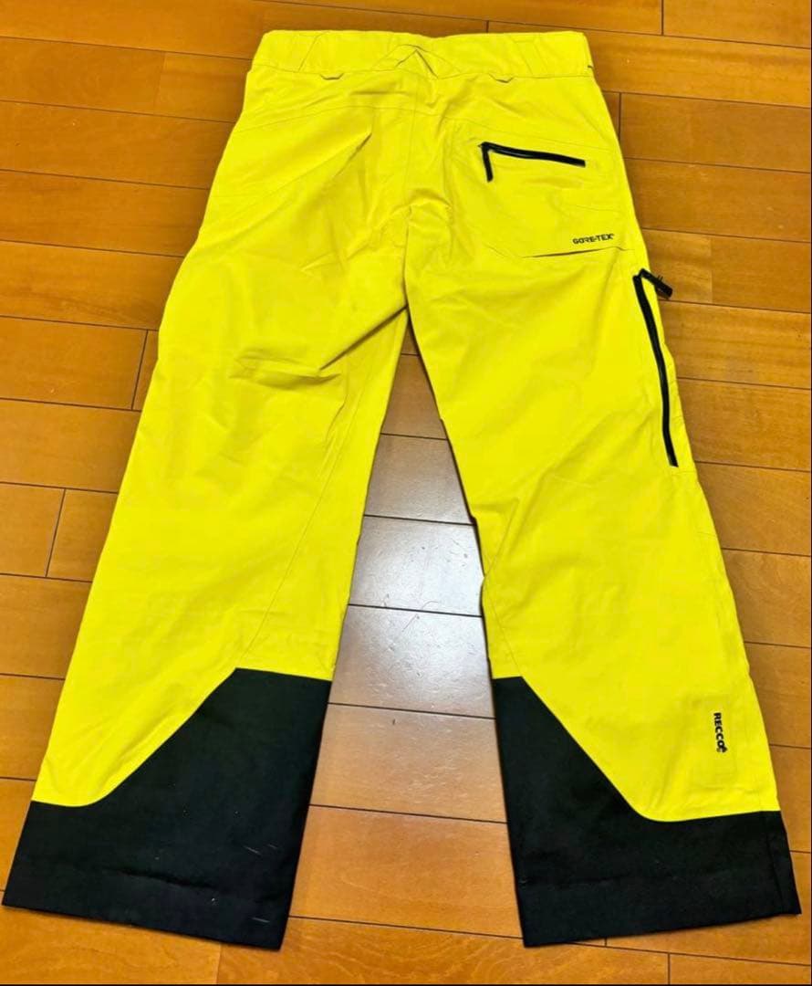 【送料無料】Peak Performance GORETEX パンツ