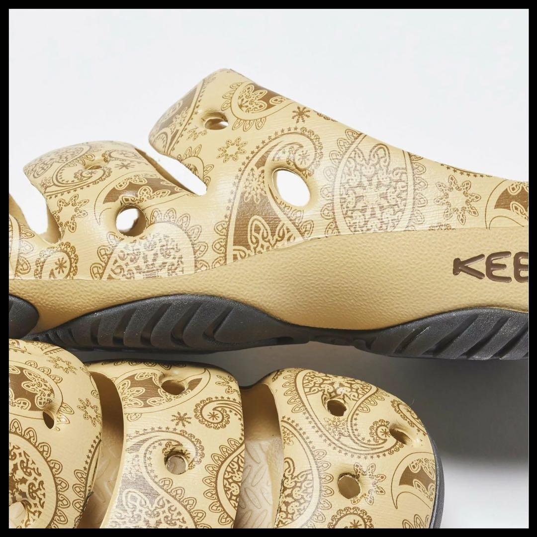 キーン KEEN ヨギ アーツ カフェラテペイズリー 26.0㎝