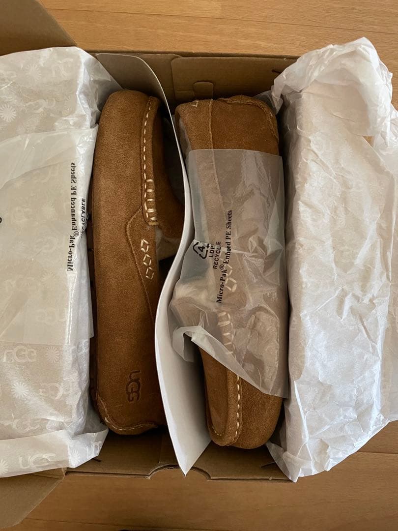 UGGモカシン(キャメル)早い者勝ち