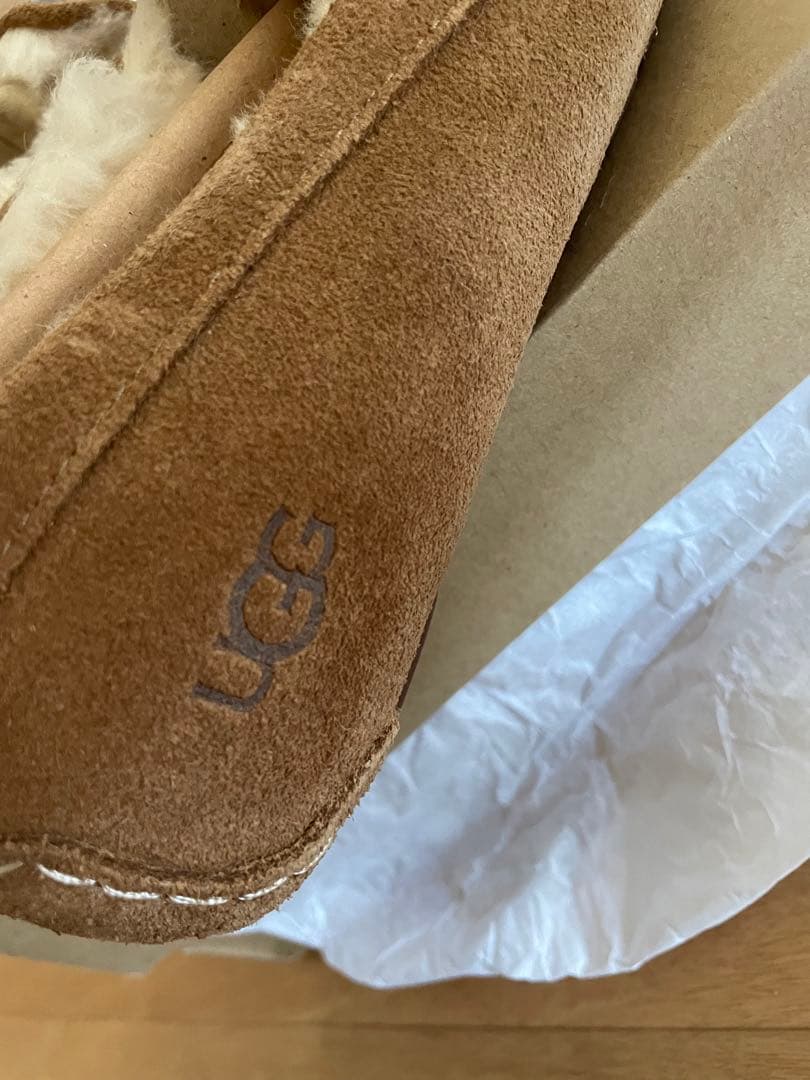 UGGモカシン(キャメル)早い者勝ち
