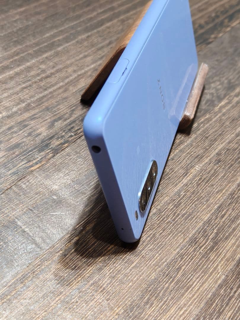 美品 Xperia 10 III Lite XQ-BT44 SIMフリー スマホ